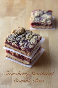 strawberry shortbread crumble bars